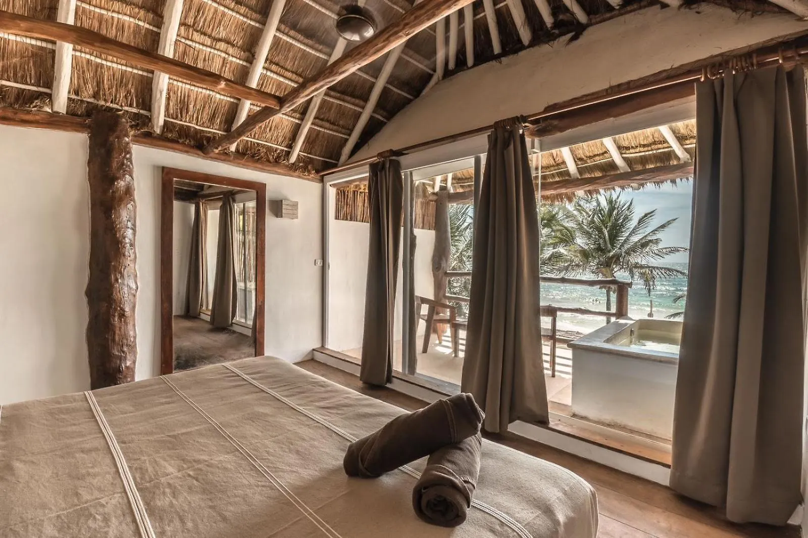 Niken Beachfront Tulum Hotel