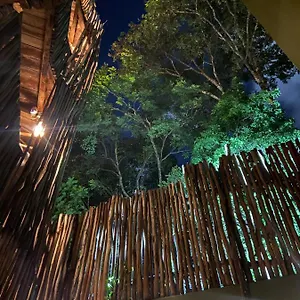 Bed and breakfast Loba Male Only Tulum