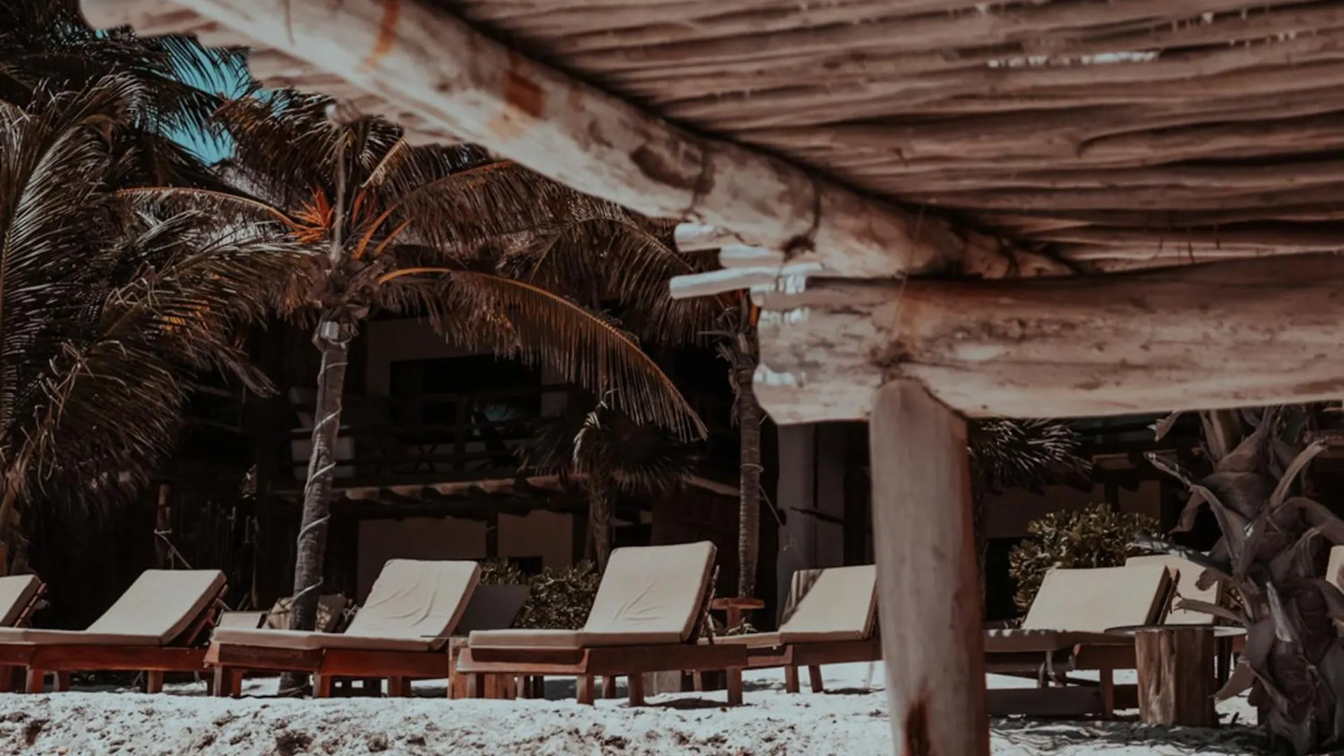 Niken Beachfront Tulum Hotel